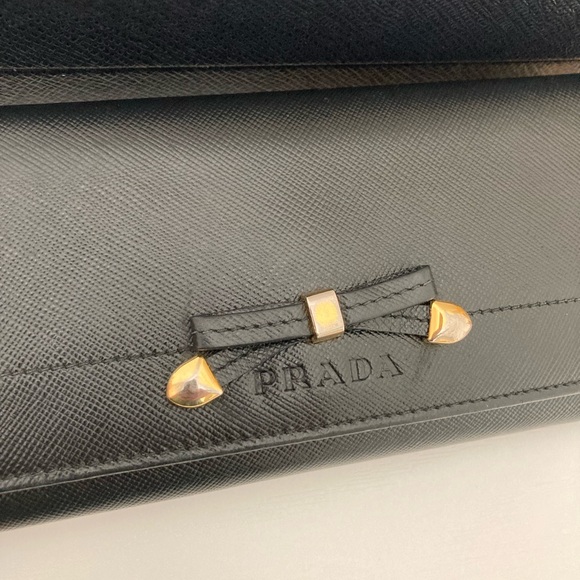 Prada Bow Black Wallet - Picture 5 of 9